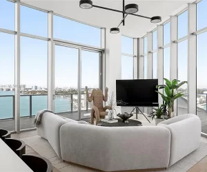 1677c367ecfa2047ad10e43a4868cb58-cc_ft_576