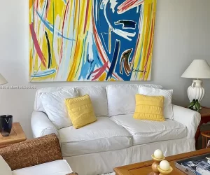 20b6dbb301b616f90e1b4993cc9d6ca7-cc_ft_768