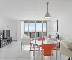 2729dbb89b0b0e80c8c44d73130c5448-cc_ft_384