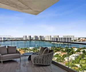 6d082d9189f5618d7c6616b119e49bed-cc_ft_768