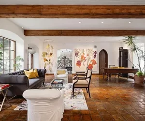 998903563dc8f4b86b94a98223255371-cc_ft_384