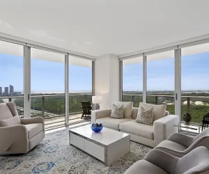 a710950471c92cb3fab0abbb3b6edcca-cc_ft_768