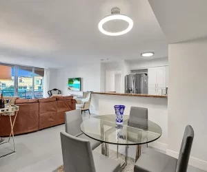 e0473b769be6c018f73785780135306c-cc_ft_384