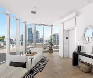 eb26bb42f176ed764264539a696faba9-cc_ft_768